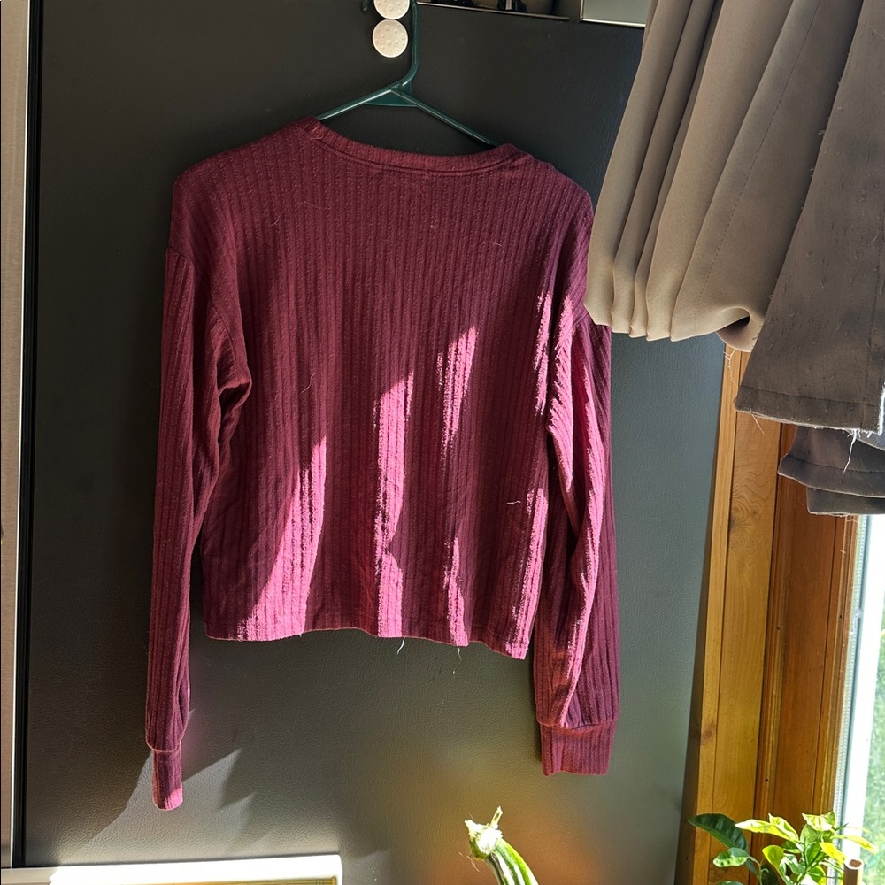 Ultra Flirt Maroon Ribbed Top - Picture 4 of 4